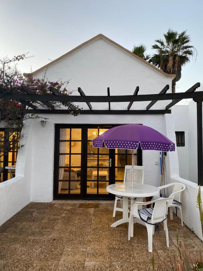 Estrella Del Mar 8. 1 Bedroom Villa With Pool And Gardens 300 Metres From The Beach Corralejo Zewnętrze zdjęcie